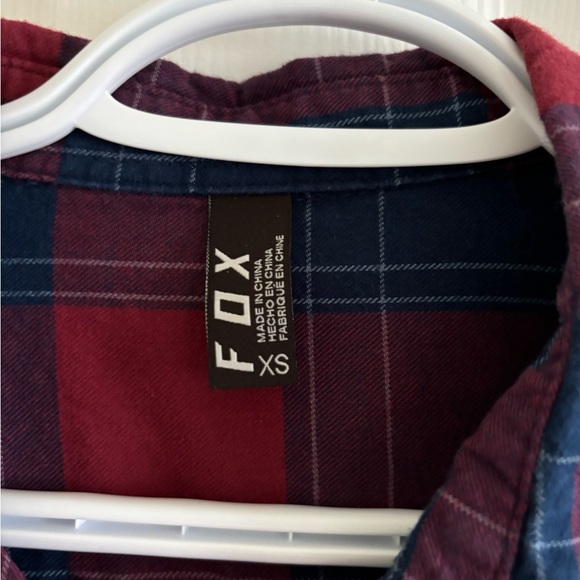 Women’s Fox Racing Button Up - Picture 3 of 4